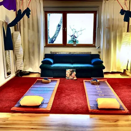 Charmantes Mit Yogastudio & Sauna Lägenhet *